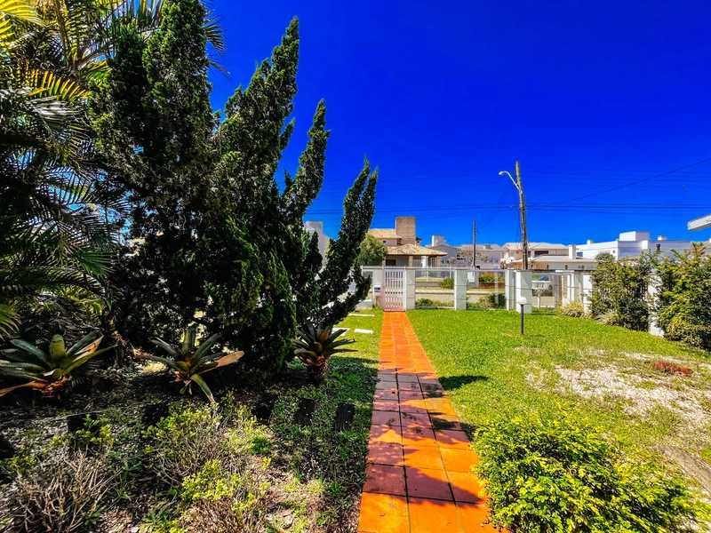 Casa 4 dormitórios, com piscina, perto da praia, em Atlântida!: 36ª foto da galeria de imagens do imóvel