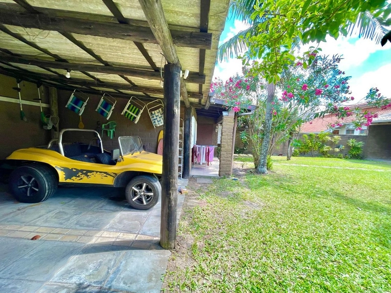 Residência com 7 dormitórios, amplo terreno, perto da praia, Atlântida: 38ª foto da galeria de imagens do imóvel