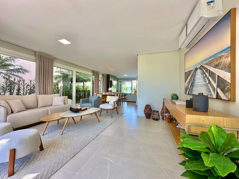 Residência 5 suítes, beira lago, com piscina e deck, no MALIBU!: 4ª foto da galeria de imagens do imóvel