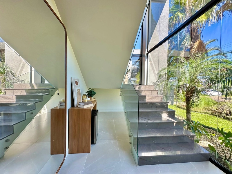 Residência 5 suítes, beira lago, com piscina e deck, no MALIBU!: 15ª foto da galeria de imagens do imóvel