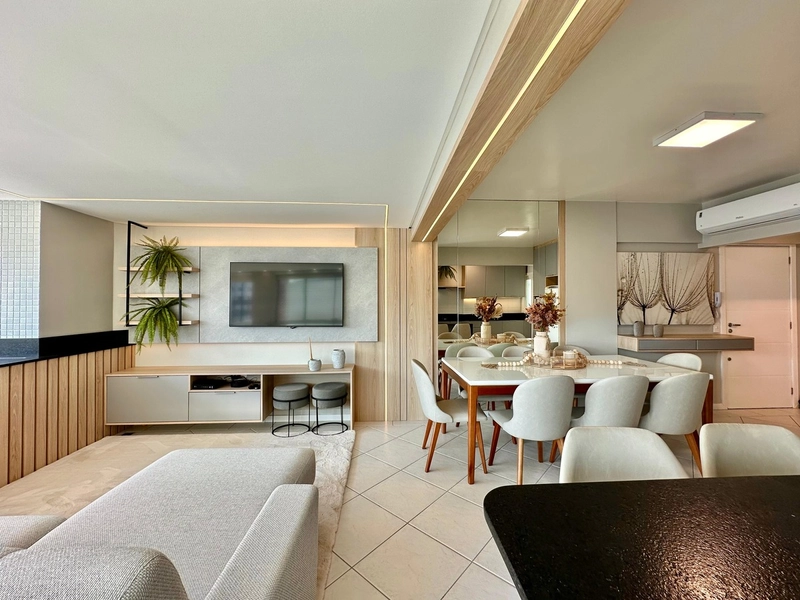 Apartamento 3 dormitórios, decorado, de frente para à Praça Israelita!: 2ª foto da galeria de imagens do imóvel