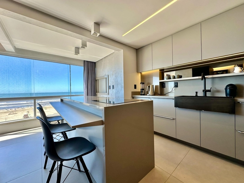 DIFERENCIADO: Um apartamento por andar, 3 dormitórios, no Centro!: 13ª foto da galeria de imagens do imóvel