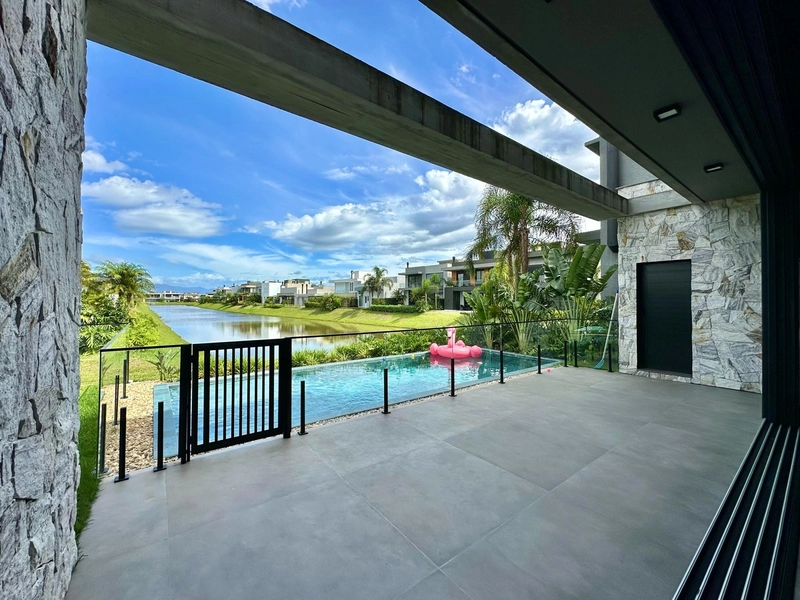 Residência 4 suítes, beira lago, com piscina, no Capão Ilhas Resort!: 9ª foto da galeria de imagens do imóvel