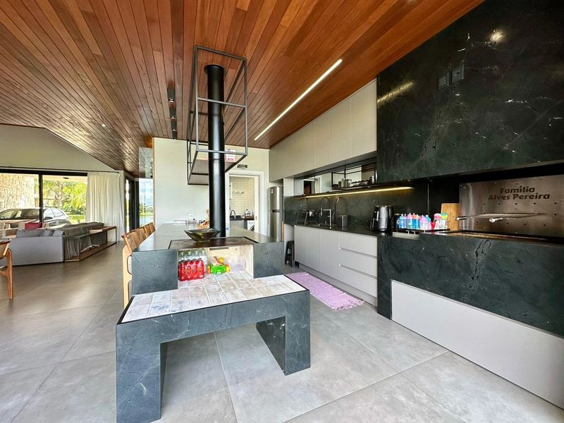 Residência 4 suítes, beira lago, com piscina, no Capão Ilhas Resort!: 8ª foto da galeria de imagens do imóvel