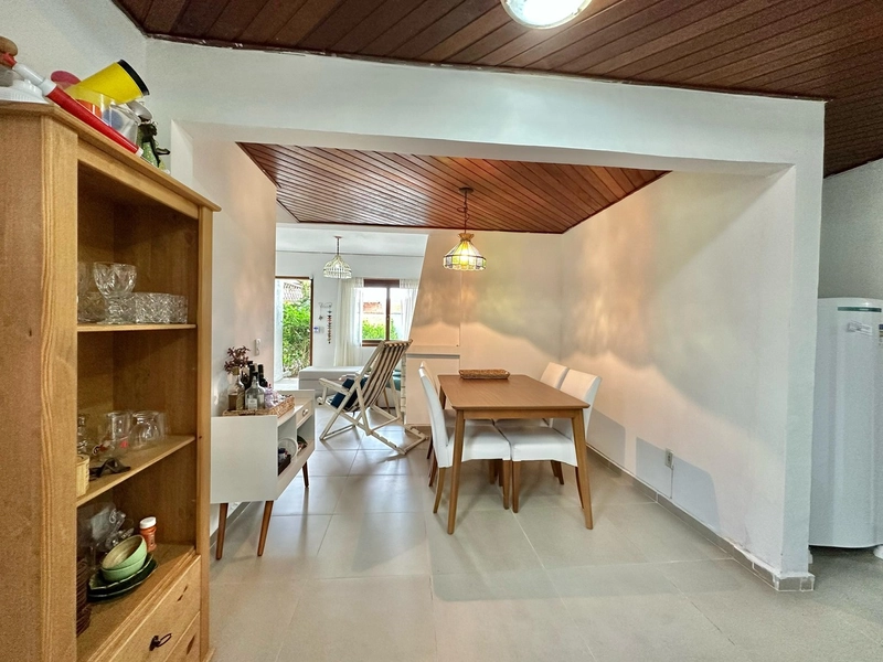 Duplex 2 dormitórios, pé na areia, em Xangri-Lá!: 6ª foto da galeria de imagens do imóvel