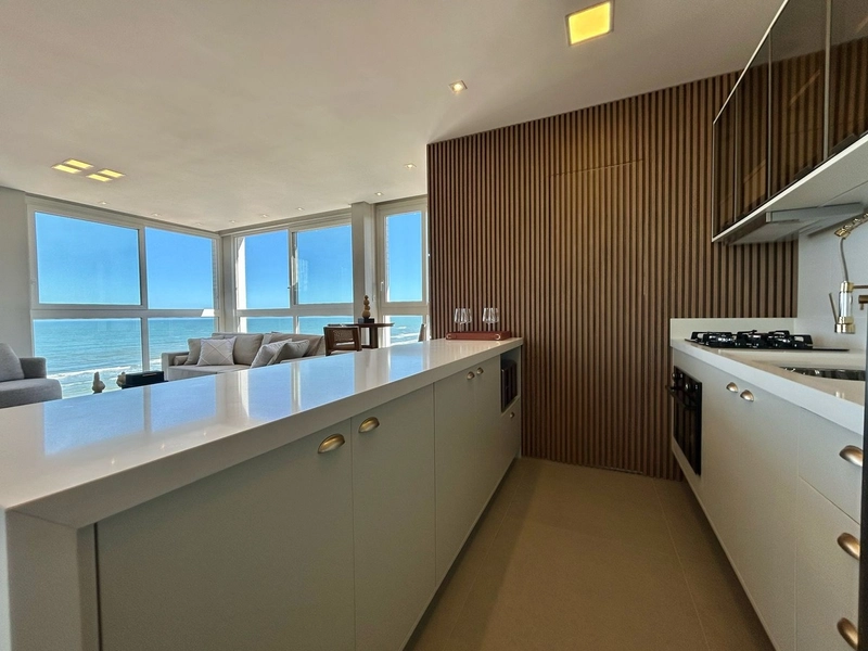 Apartamento decorado, com vista para o mar, na Zona Nova!: 12ª foto da galeria de imagens do imóvel