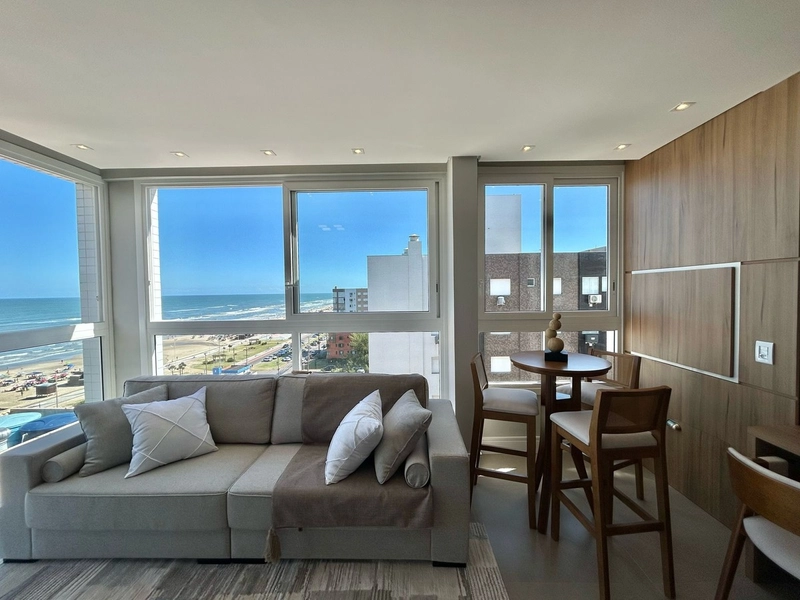 Apartamento decorado, com vista para o mar, na Zona Nova!: 6ª foto da galeria de imagens do imóvel