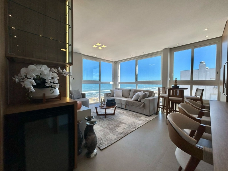 Apartamento decorado, com vista para o mar, na Zona Nova!: 5ª foto da galeria de imagens do imóvel