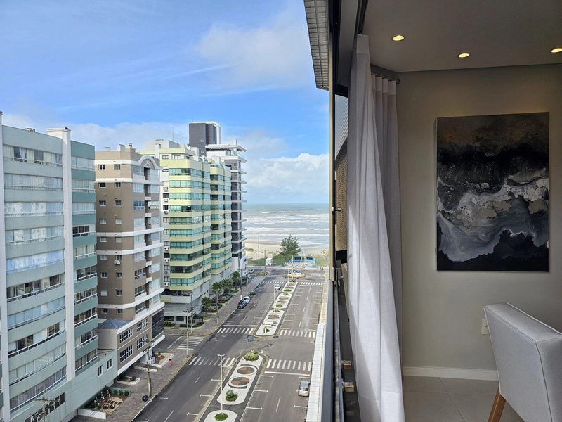 Amplo apartamento na Avenida Ubirajara, com vista para o mar!: 1ª foto da galeria de imagens do imóvel