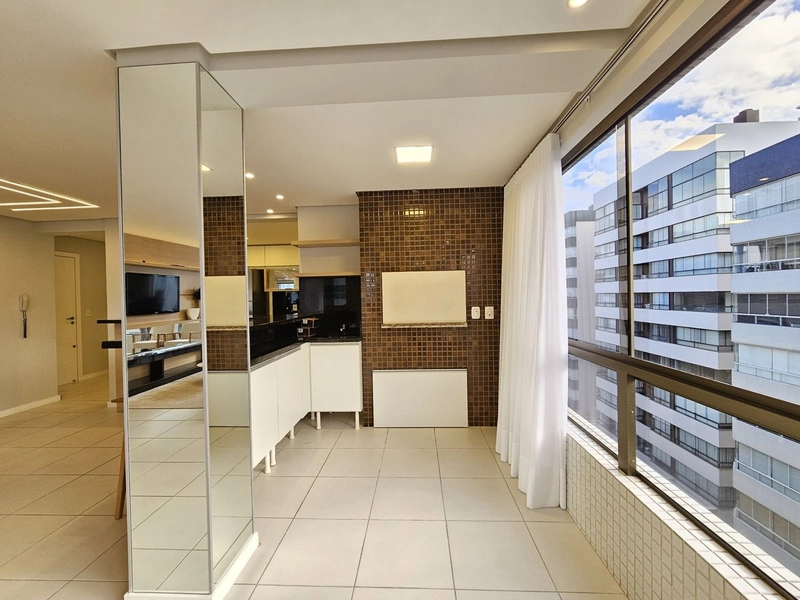 Amplo apartamento na Avenida Ubirajara, com vista para o mar!: 7ª foto da galeria de imagens do imóvel
