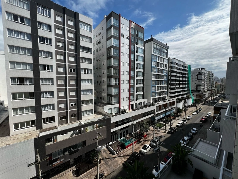 Apartamento de frente, em localização privilegiada, em Capão!: 4ª foto da galeria de imagens do imóvel