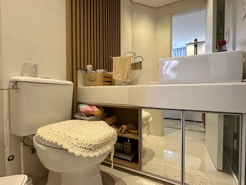 Apartamento à beira mar, 3 dormitórios, com 2 vagas, no Centro!: 14ª foto da galeria de imagens do imóvel