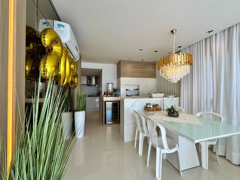 Apartamento à beira mar, 3 dormitórios, com 2 vagas, no Centro!: 6ª foto da galeria de imagens do imóvel