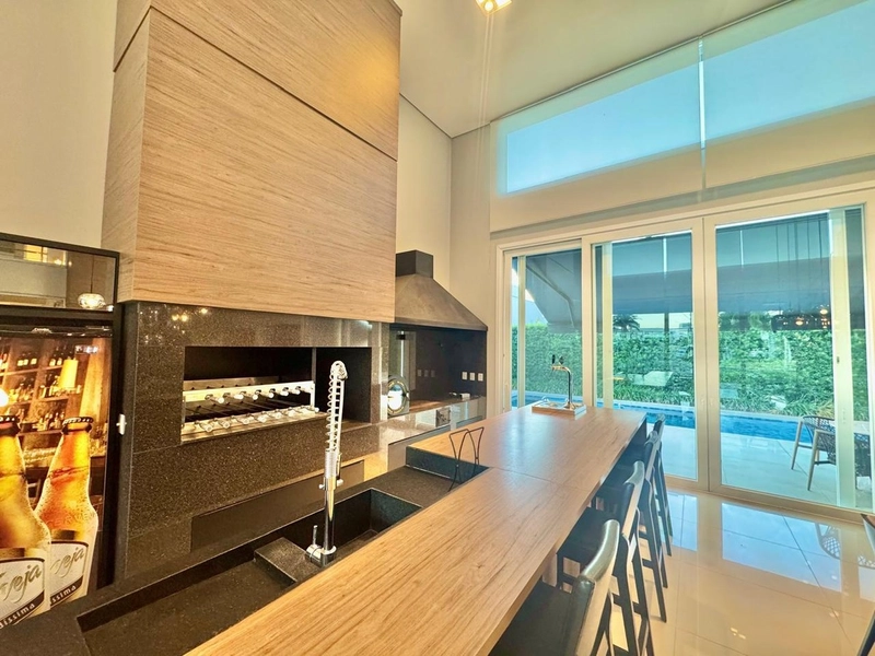 Residência 5 suítes, com piscina, em 2 terrenos, no Condado de Capão!: 10ª foto da galeria de imagens do imóvel
