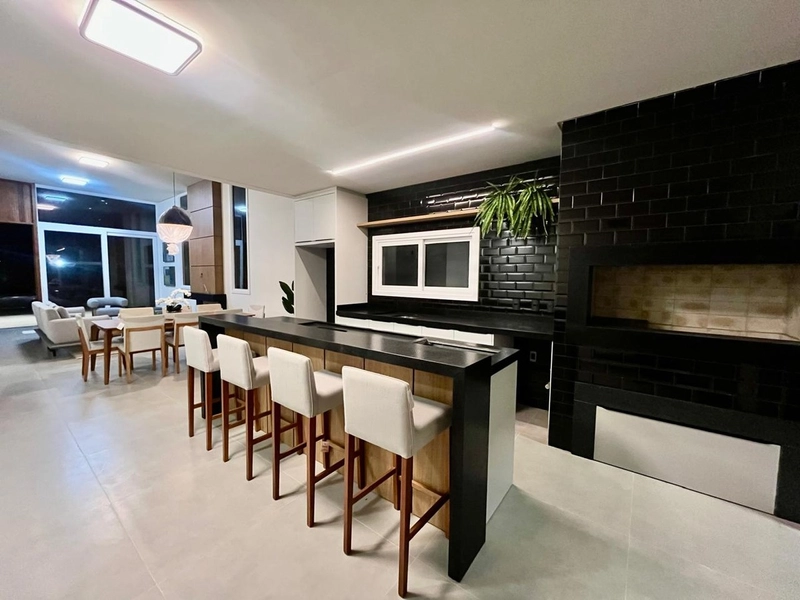 Casa plana, 4 dormitórios, pertinho da praia, no Centro de Xangri-Lá!: 6ª foto da galeria de imagens do imóvel