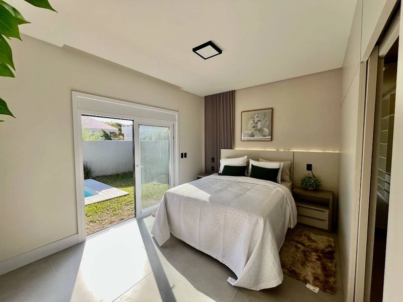 Casa plana, 4 suítes, pertinho da praia, no Centro de Xangri-Lá!: 16ª foto da galeria de imagens do imóvel