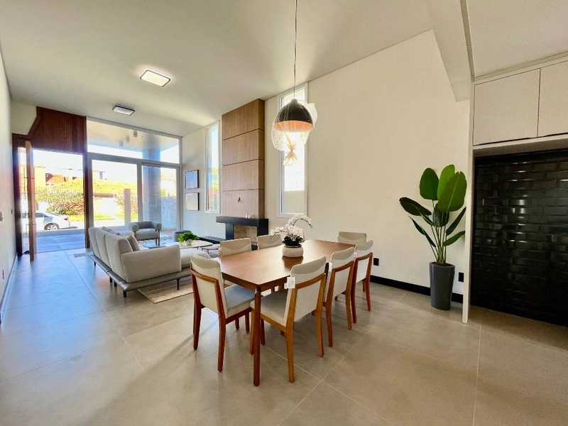 Casa plana, 4 suítes, pertinho da praia, no Centro de Xangri-Lá!: 4ª foto da galeria de imagens do imóvel