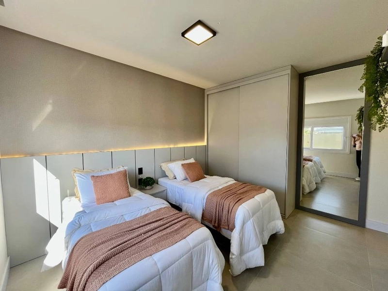Casa plana, 4 suítes, pertinho da praia, no Centro de Xangri-Lá!: 8ª foto da galeria de imagens do imóvel