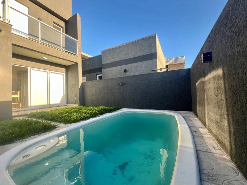Sobrado 2 suítes, mobiliado, com piscina, no Santorini, em Xangri-Lá!: 25ª foto da galeria de imagens do imóvel