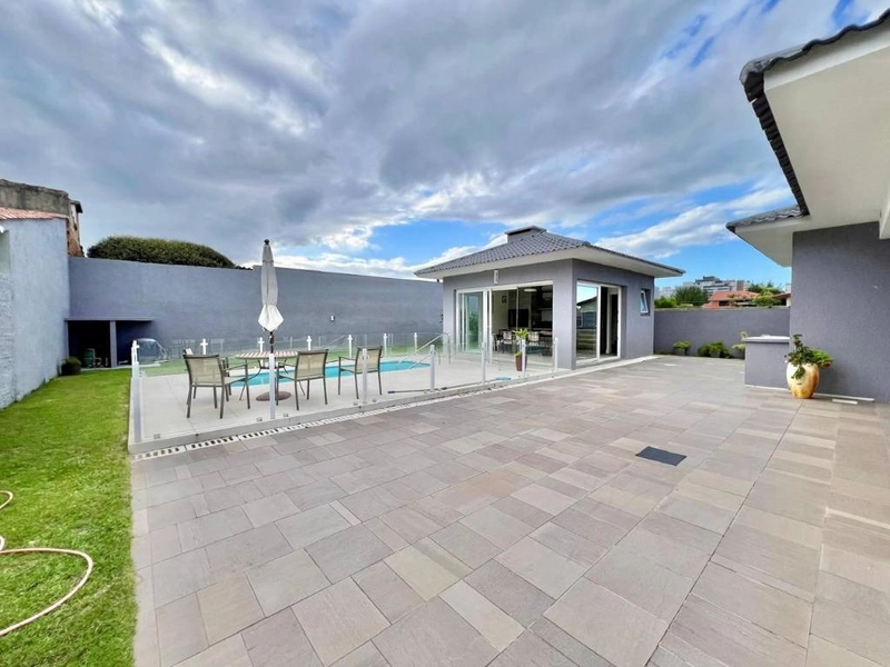 Casa plana 3 suítes, mobiliada, com piscina, em ATLÂNTIDA!: 13ª foto da galeria de imagens do imóvel