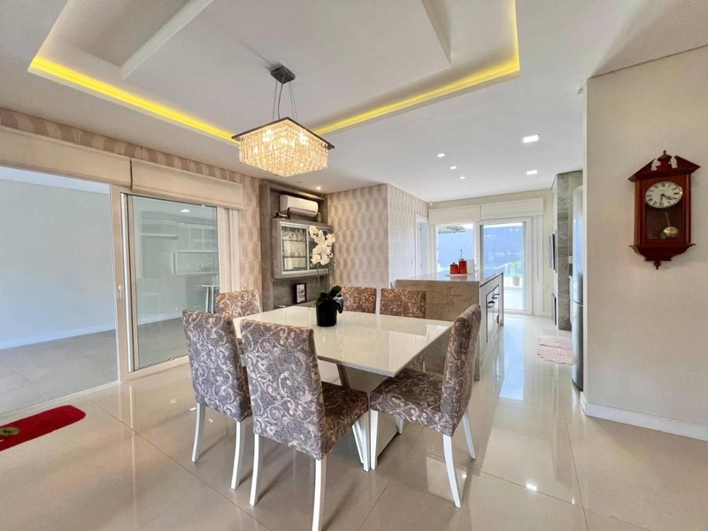 Casa plana 3 suítes, mobiliada, com piscina, em ATLÂNTIDA!: 8ª foto da galeria de imagens do imóvel
