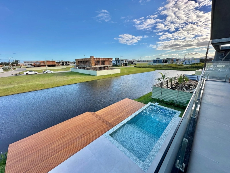 Residência 5 suítes, beira lago, com piscina e deck, no AMARE!: 13ª foto da galeria de imagens do imóvel