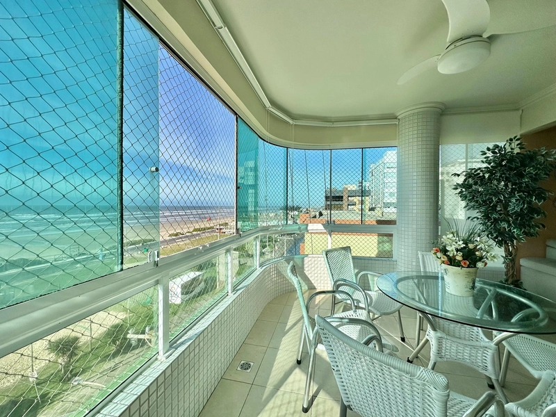 Apartamento 3 dormitórios, 2 vagas na garagem, à beira mar, em Capão!: 2ª foto da galeria de imagens do imóvel