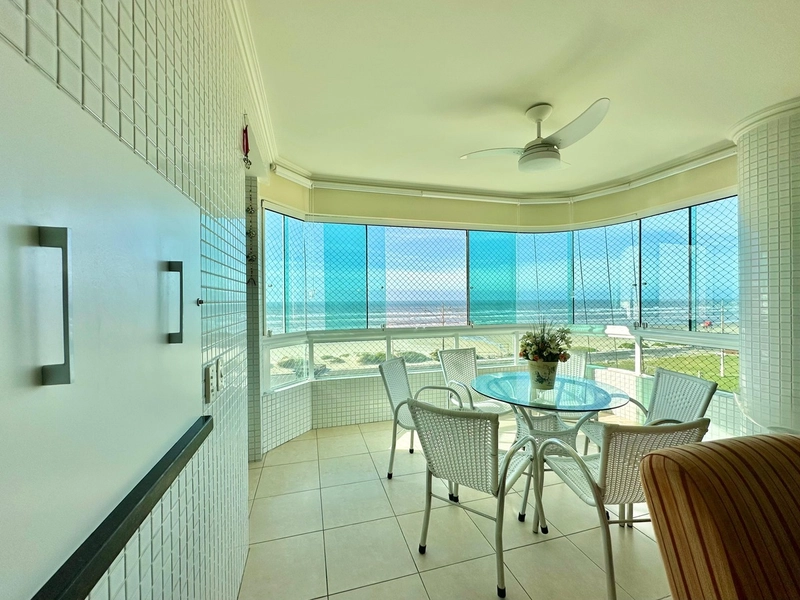 Apartamento 3 dormitórios, 2 vagas na garagem, à beira mar, em Capão!: 4ª foto da galeria de imagens do imóvel