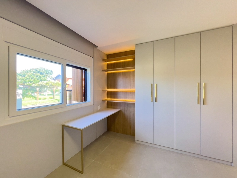 Casa plana, 4 suítes, perto da praia, no Centro de Xangri-Lá!: 35ª foto da galeria de imagens do imóvel