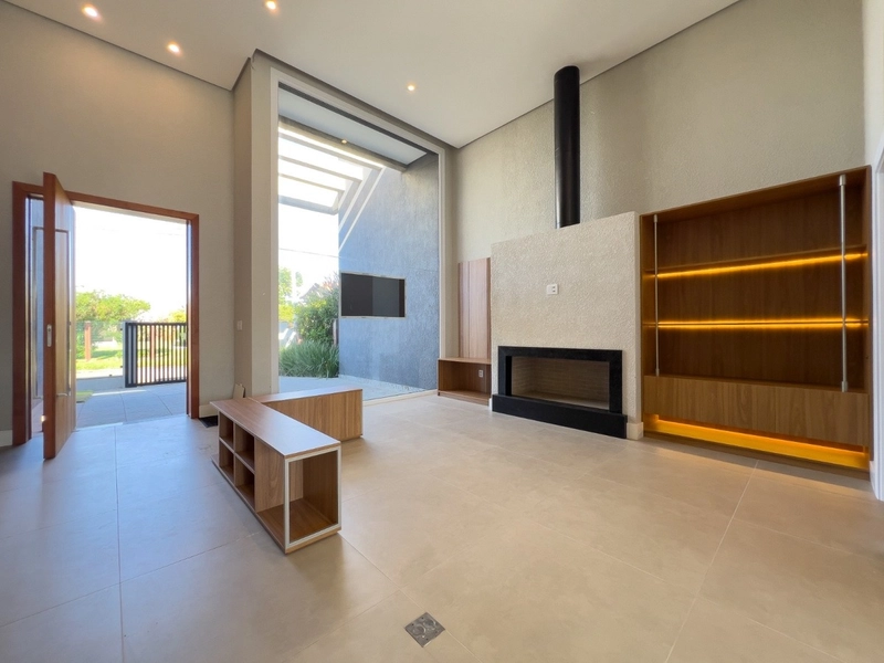 Casa plana, 4 suítes, perto da praia, no Centro de Xangri-Lá!: 8ª foto da galeria de imagens do imóvel