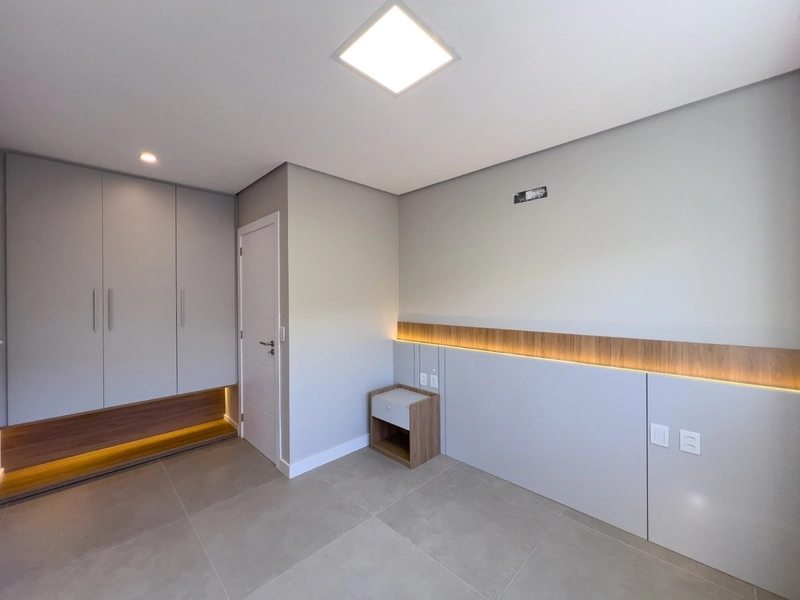 Casa plana, 4 suítes, perto da praia, no Centro de Xangri-Lá!: 28ª foto da galeria de imagens do imóvel