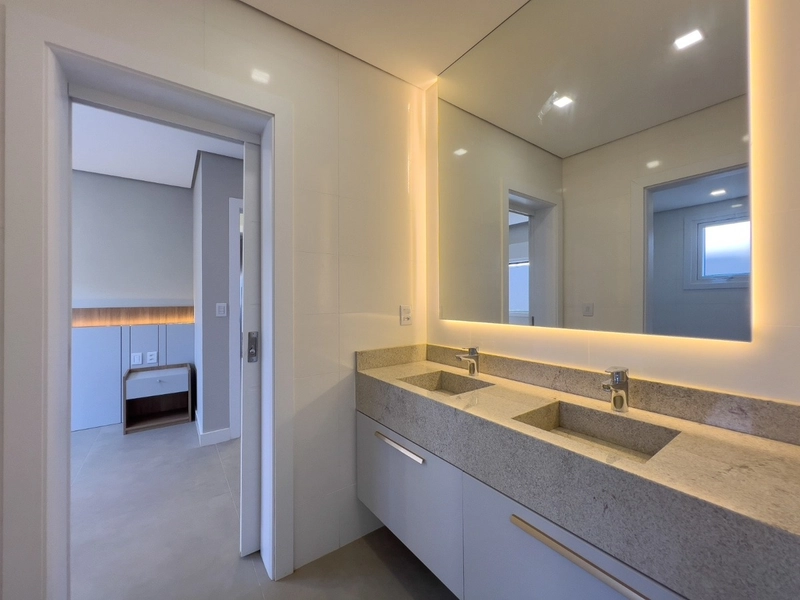 Casa plana, 4 suítes, perto da praia, no Centro de Xangri-Lá!: 29ª foto da galeria de imagens do imóvel