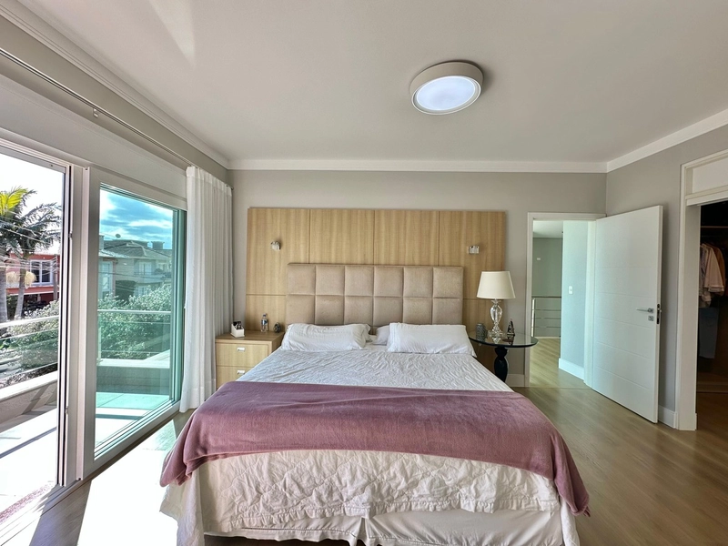 Residência 4 suítes, decorada, no Condado de Capão!: 10ª foto da galeria de imagens do imóvel