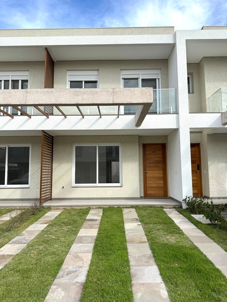 Sobrado 4 dormitórios, com pagamento facilitado, confira:: 1ª foto da galeria de imagens do imóvel