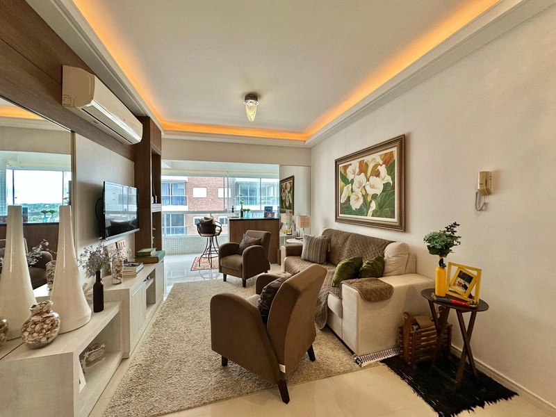 Apartamento de frente, com ampla sacada com vista para o mar!: 10ª foto da galeria de imagens do imóvel