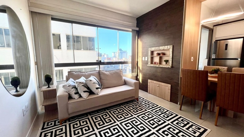 Apartamento 2 dormitórios, mobiliado, no Centro, perto da praia!: 2ª foto da galeria de imagens do imóvel