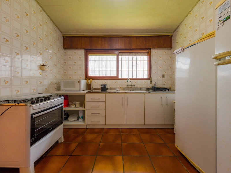 Casa plana, 4 dormitórios, com amplo terreno, em Atlântida!: 7ª foto da galeria de imagens do imóvel