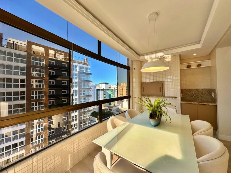 DIFERENCIADO: Apartamento de cobertura, decorado, em Capão!: 4ª foto da galeria de imagens do imóvel