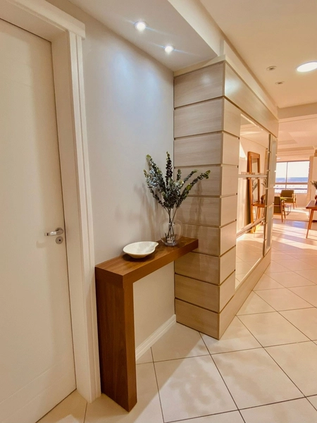 Amplo apartamento à beira mar, 3 dormitórios, com 2 vagas na garagem!: 24ª foto da galeria de imagens do imóvel