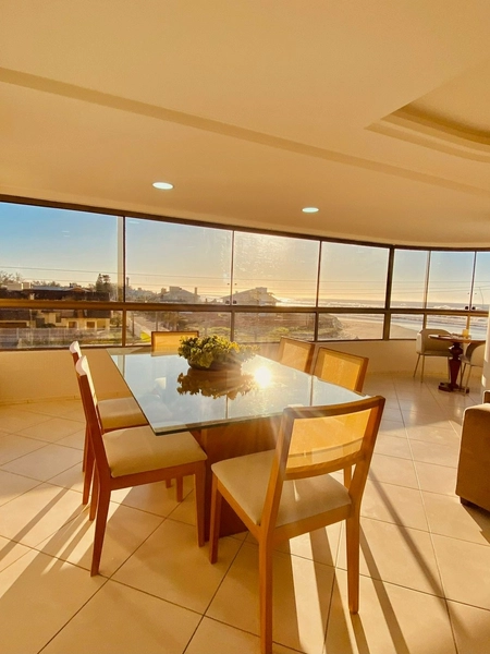 Amplo apartamento à beira mar, 3 dormitórios, com 2 vagas na garagem!: 10ª foto da galeria de imagens do imóvel