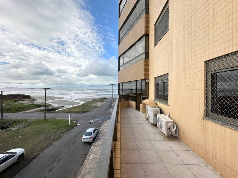 Amplo apartamento à beira mar, 3 dormitórios, com 2 vagas na garagem!: 26ª foto da galeria de imagens do imóvel