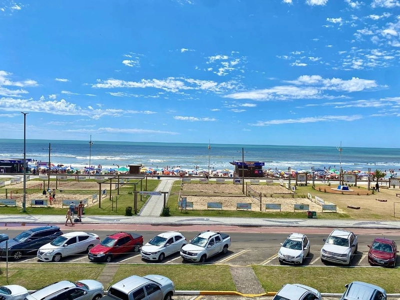 Apartamento à beira mar, 3 suítes, com 2 vagas, em Capão da Canoa!: 3ª foto da galeria de imagens do imóvel