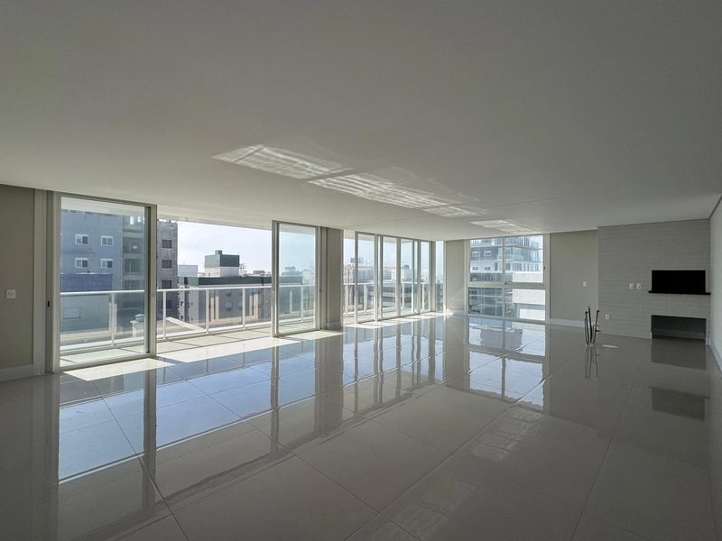 Apartamento 4 suítes, com vista para o mar e lazer completo!: 1ª foto da galeria de imagens do imóvel