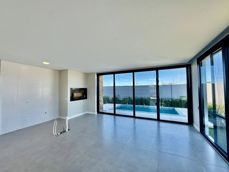 Residência 4 suítes, nova, com piscina, no Condomínio AMARE!: 3ª foto da galeria de imagens do imóvel