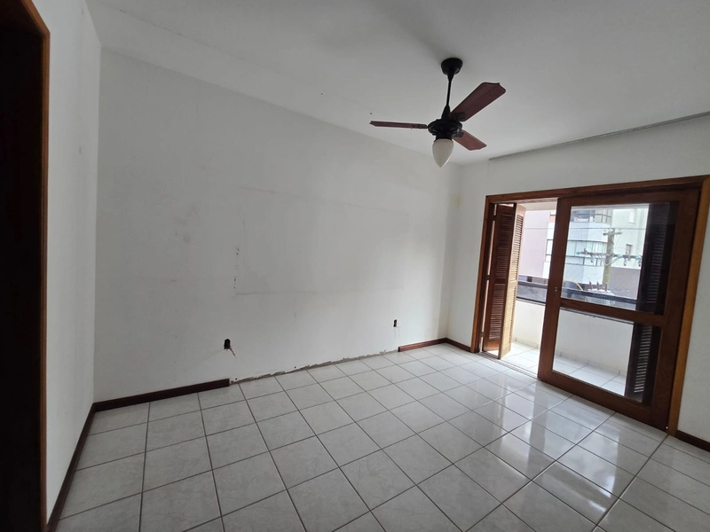 Apartamento com sacada de frente, 2 dormitórios, esquina com a Poti!: 13ª foto da galeria de imagens do imóvel