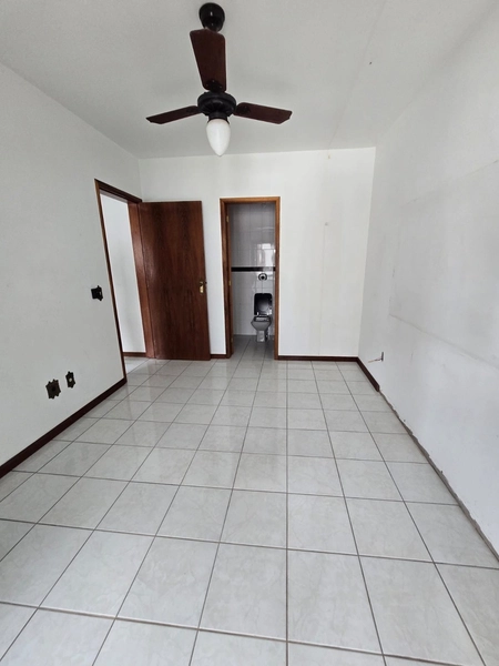 Apartamento com sacada de frente, 2 dormitórios, esquina com a Poti!: 14ª foto da galeria de imagens do imóvel