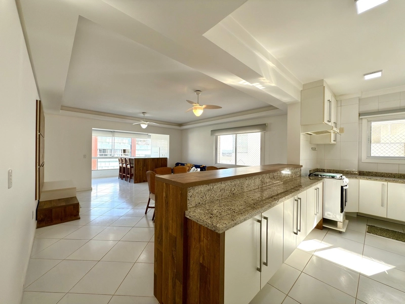 Apartamento 3 dormitórios, com 3 vagas na garagem, bairro Navegantes!: 10ª foto da galeria de imagens do imóvel