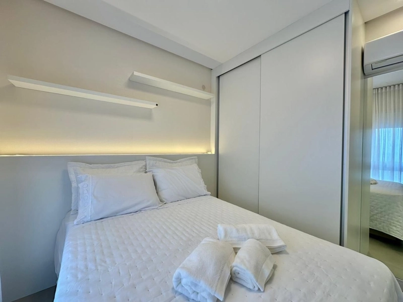 Apartamento 2 dormitórios (1 suíte), com vaga dupla, decorado, Centro!: 13ª foto da galeria de imagens do imóvel