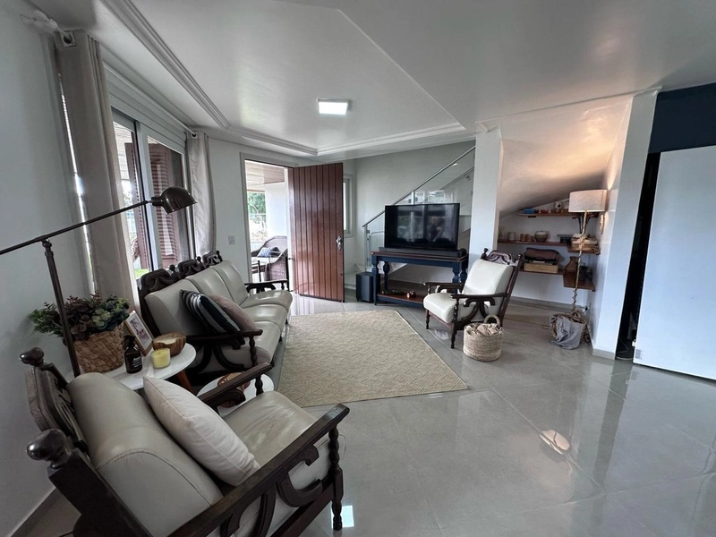 Duplex 3 dormitórios, próximo à praia, no Centro de Xangri-Lá!: 7ª foto da galeria de imagens do imóvel
