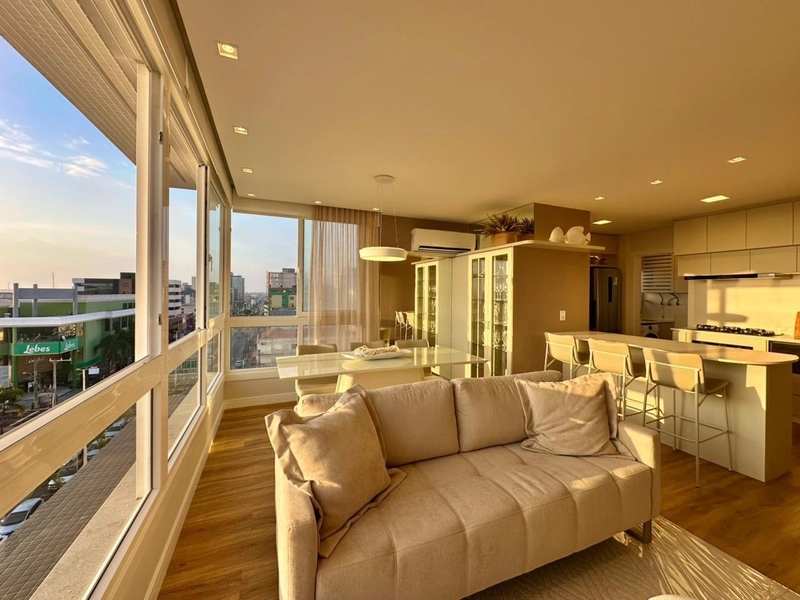 Apartamento de luxo, 2 suítes, decorado, com lazer completo, no Centro: 5ª foto da galeria de imagens do imóvel